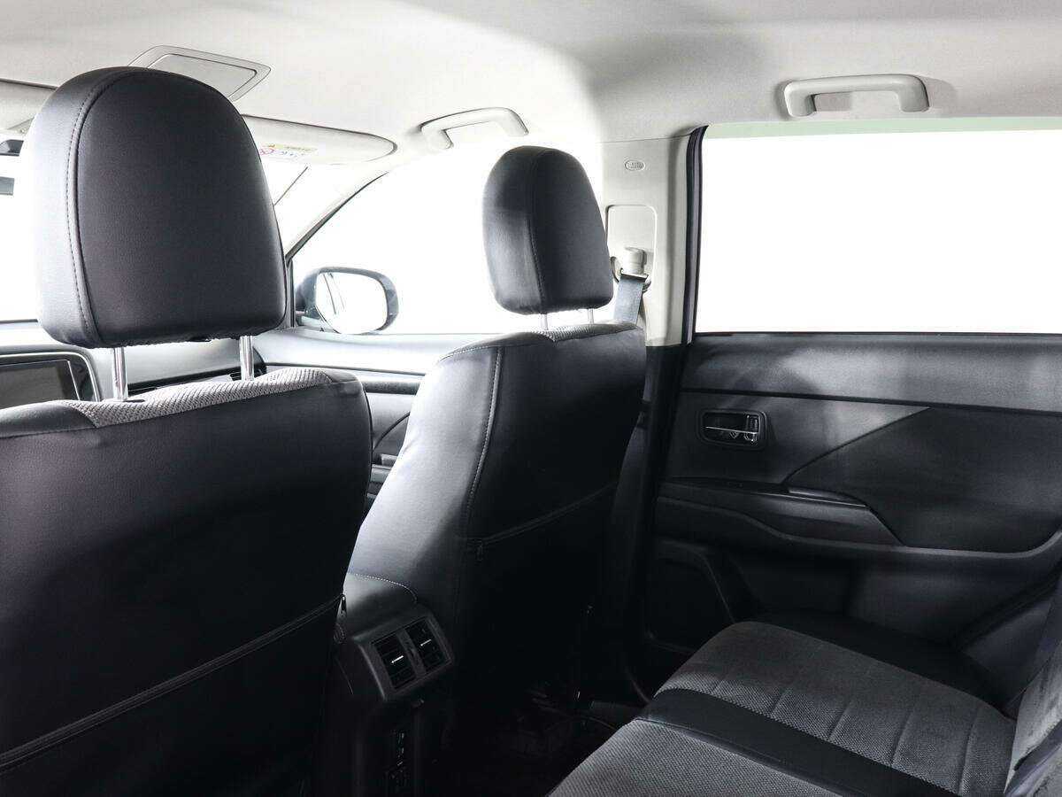 Купить Mitsubishi Outlander, 2020, 61 898 км, фото №11