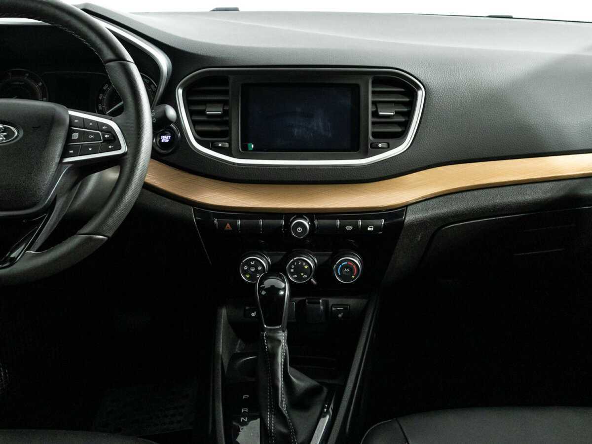 Купить Lada (ВАЗ) Vesta SW Cross, 2024, 43 416 км, фото №14