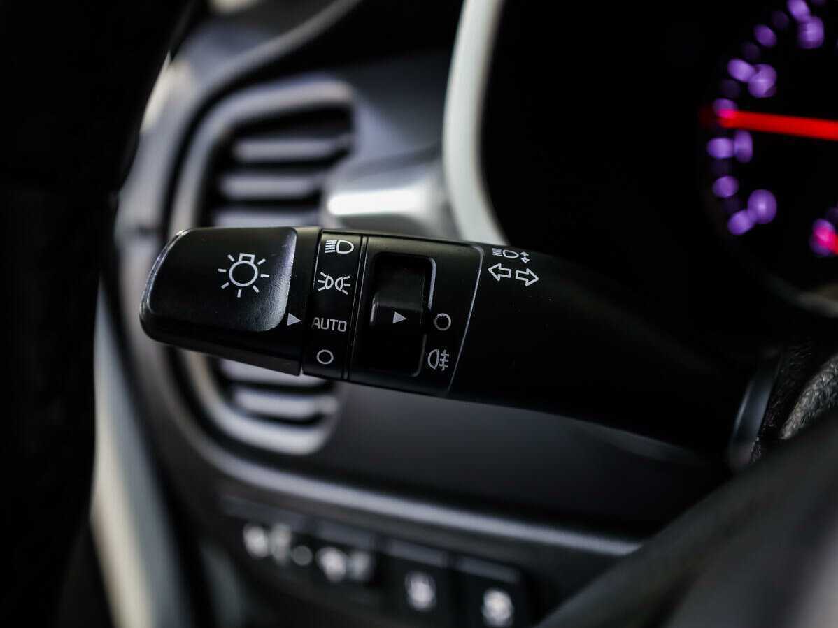 Купить Kia Rio X, 2021, 71 812 км, фото №17