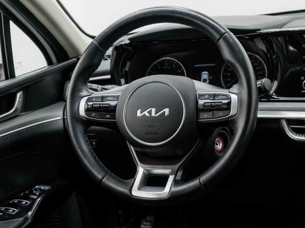 Купить Kia K5, 2022, 14 000 км, фото №11