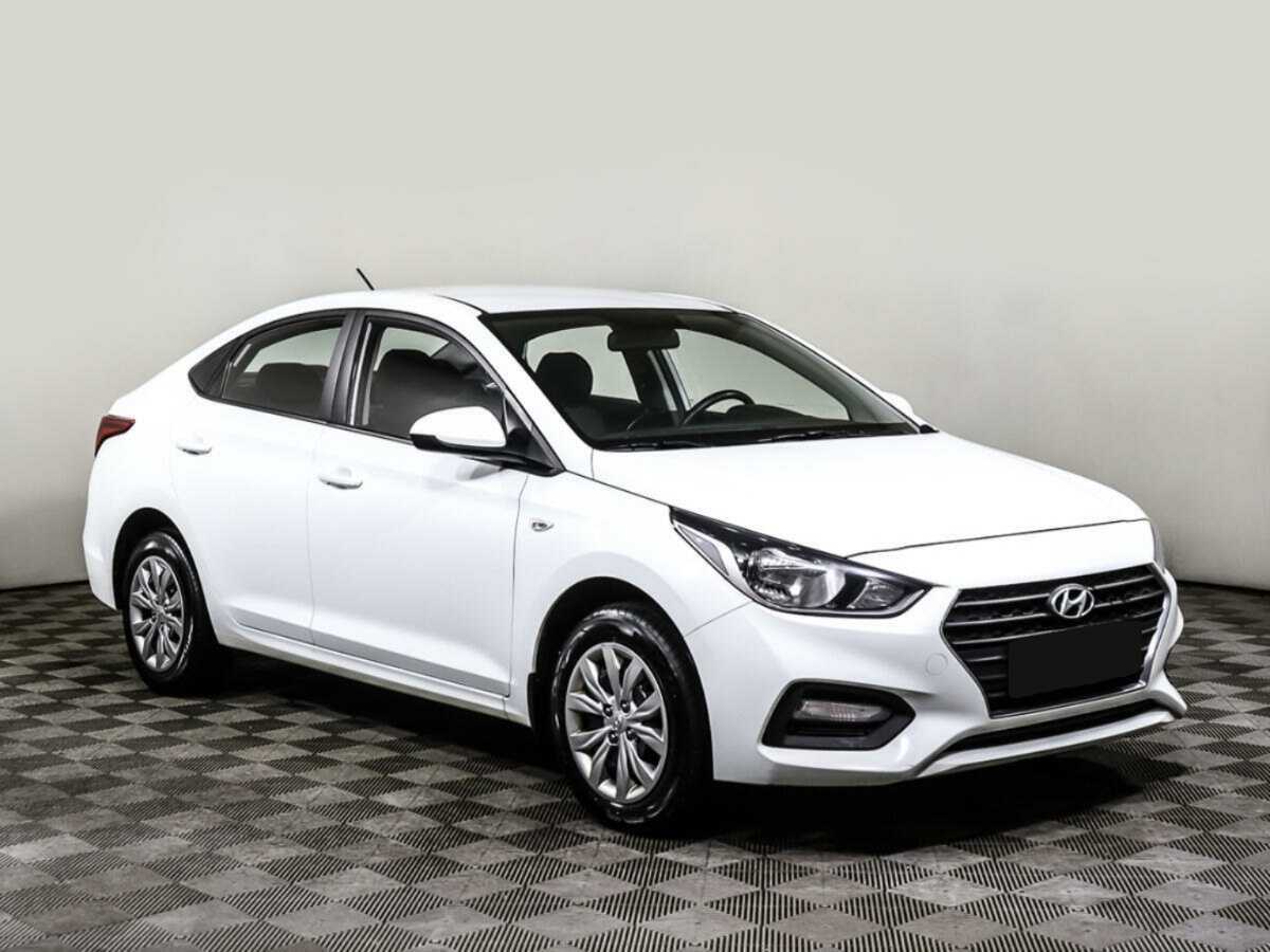 Купить Hyundai Solaris, 2019, 79 749 км, фото №2