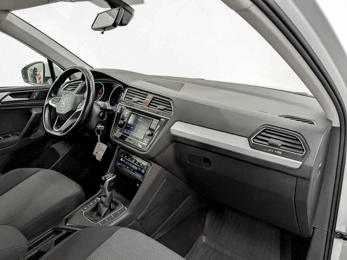 Купить Volkswagen Tiguan, 2021, 153 828 км, фото №10