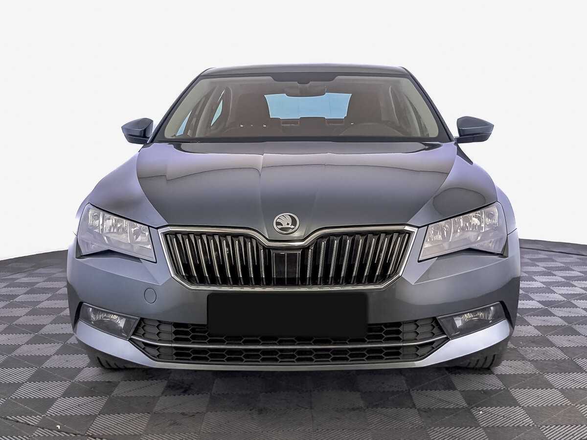 Купить Skoda Superb, 2019, 155 899 км, фото №2