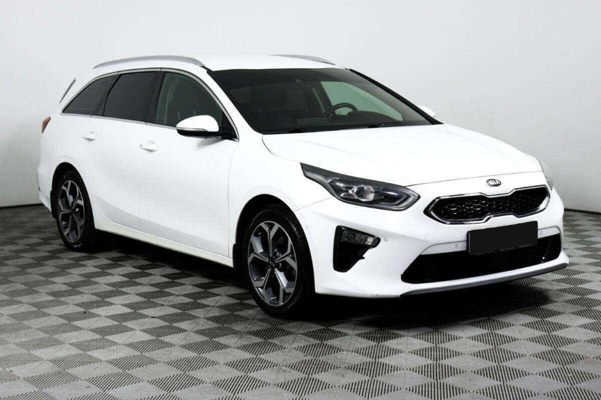 Купить Kia Ceed, 2019, 32 000 км, фото №3