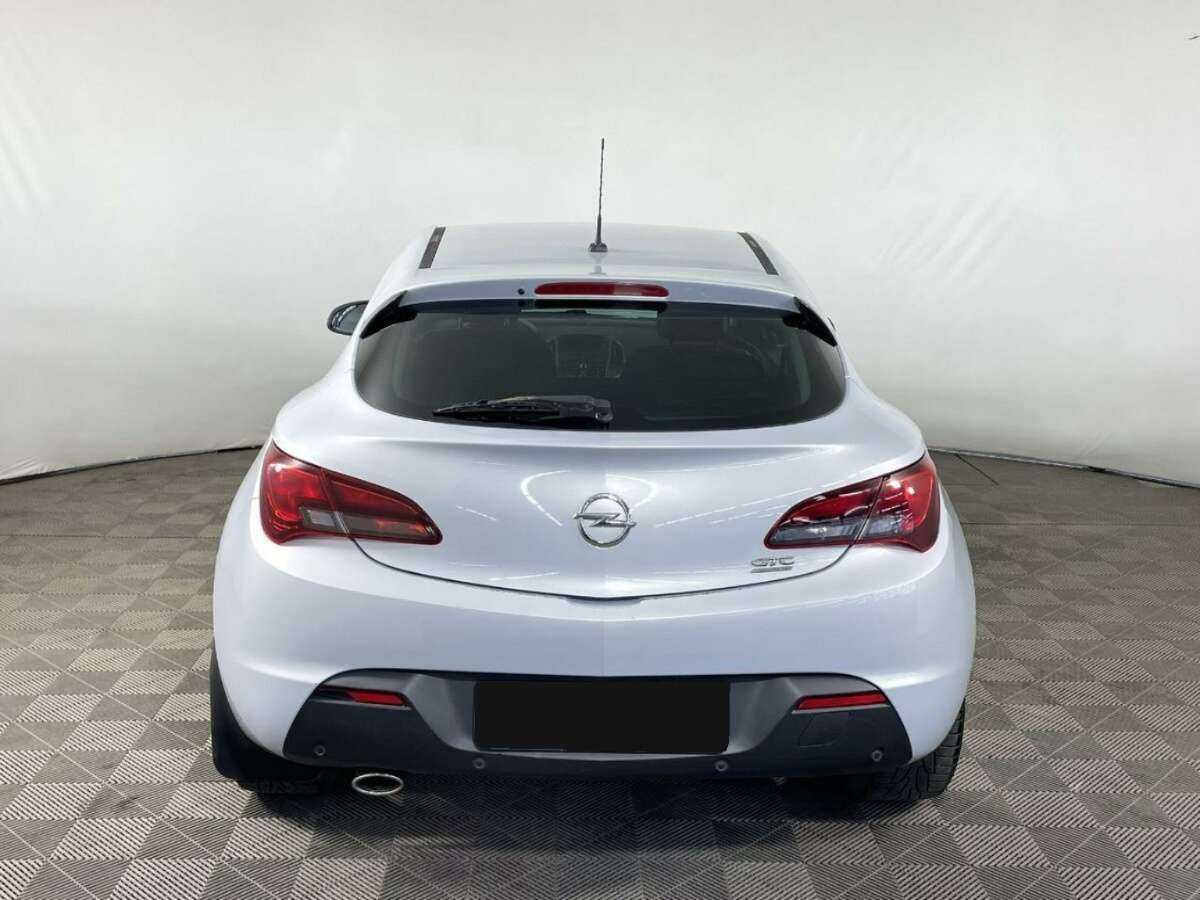 Купить Opel Astra GTC, 2013, 138 930 км, фото №3