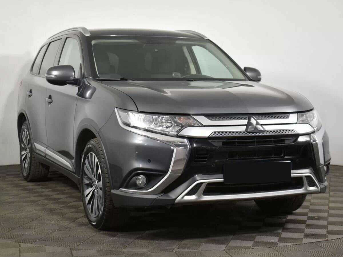 Купить Mitsubishi Outlander, 2019, 108 264 км, фото №2