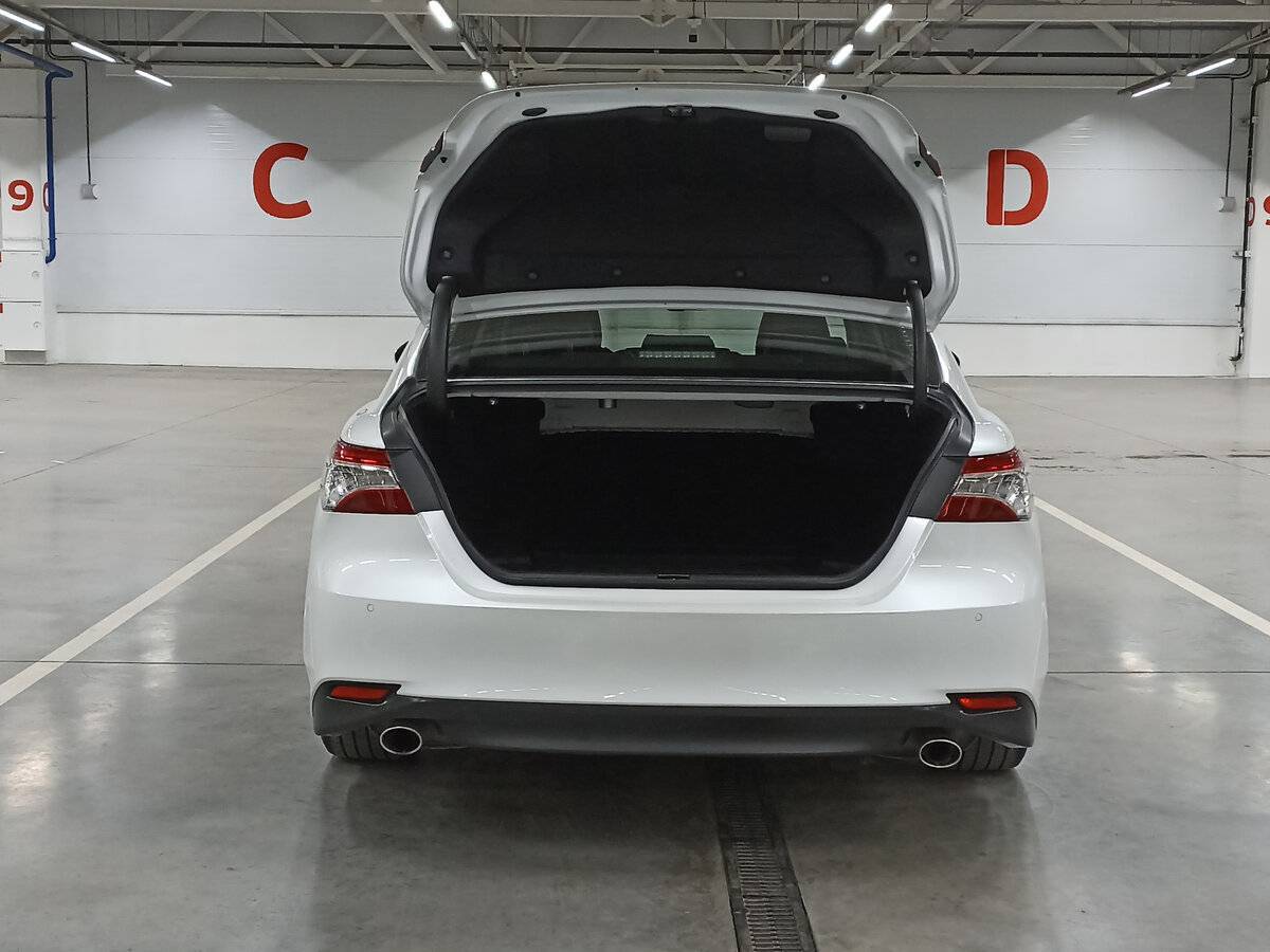 Купить Toyota Camry, 2019, 83 702 км, фото №10