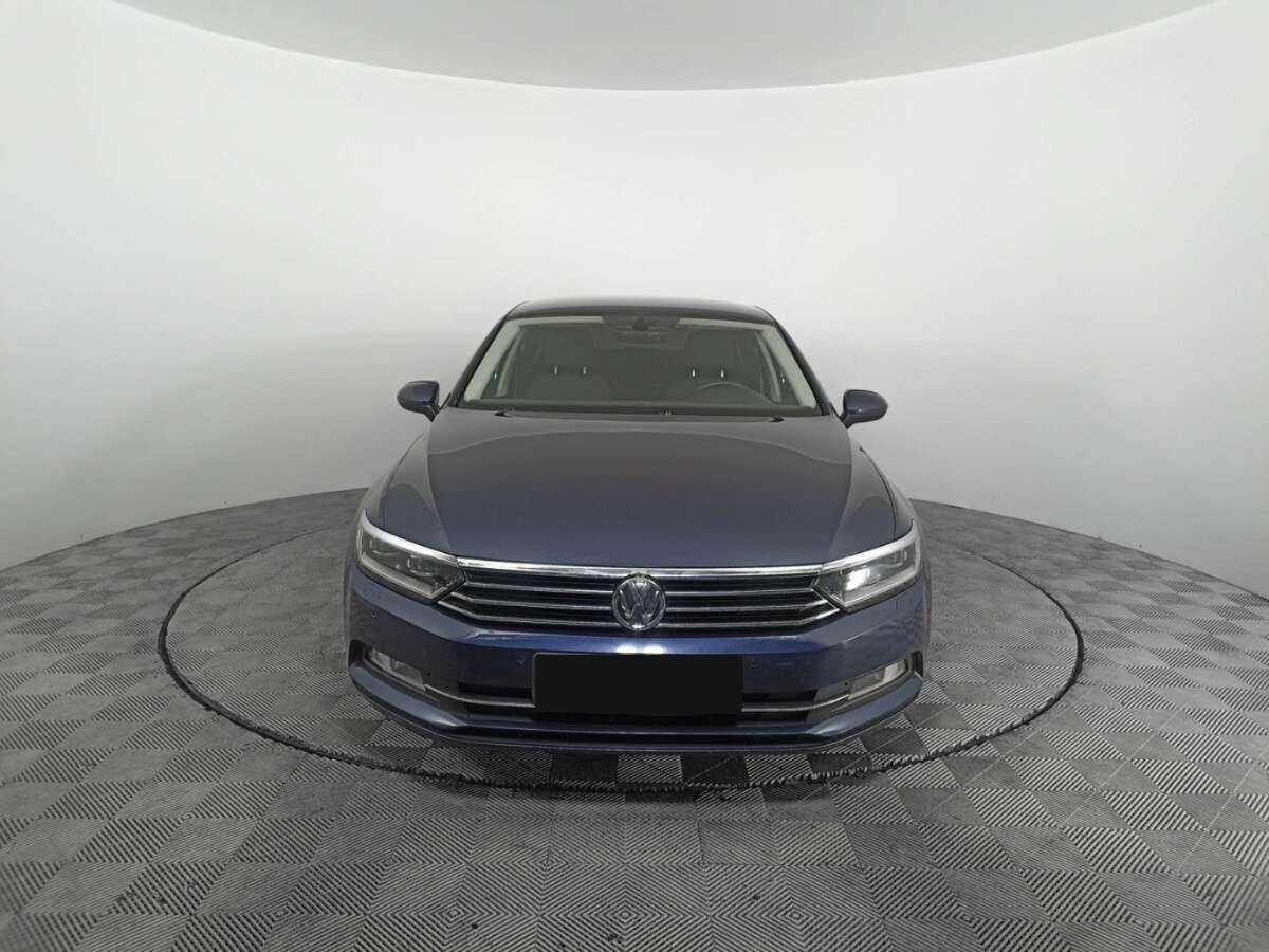 Купить Volkswagen Passat, 2016, 227 344 км, фото №2