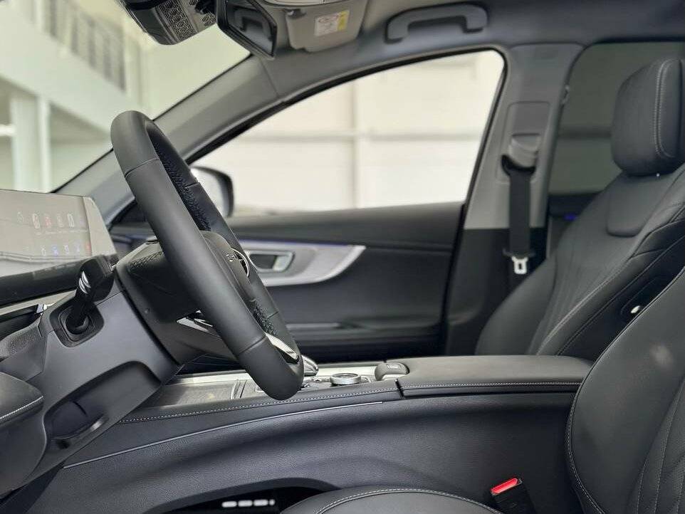 Купить Chery Tiggo 8 Pro Max, 2024, 8 450 км, фото №11