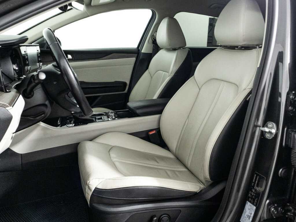 Купить Kia K5, 2021, 119 385 км, фото №16