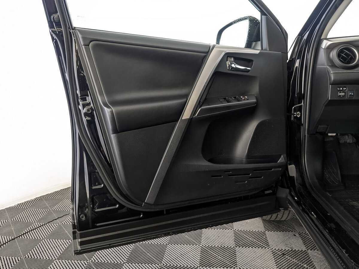 Купить Toyota RAV4, 2017, 62 336 км, фото №18