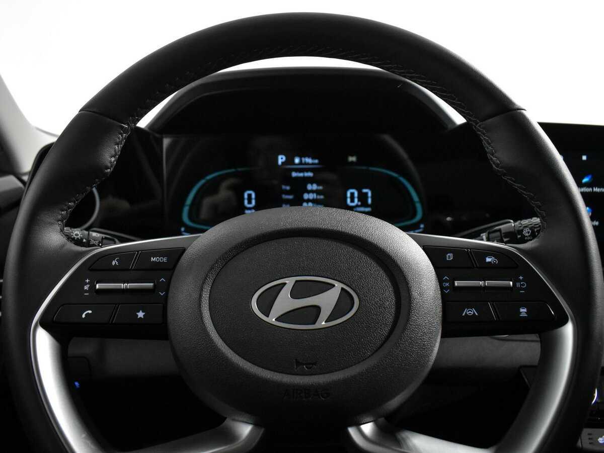 Купить Hyundai Elantra, 2023, 7 476 км, фото №21