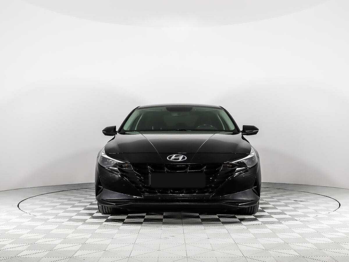 Купить Hyundai Elantra, 2021, 96 743 км, фото №2