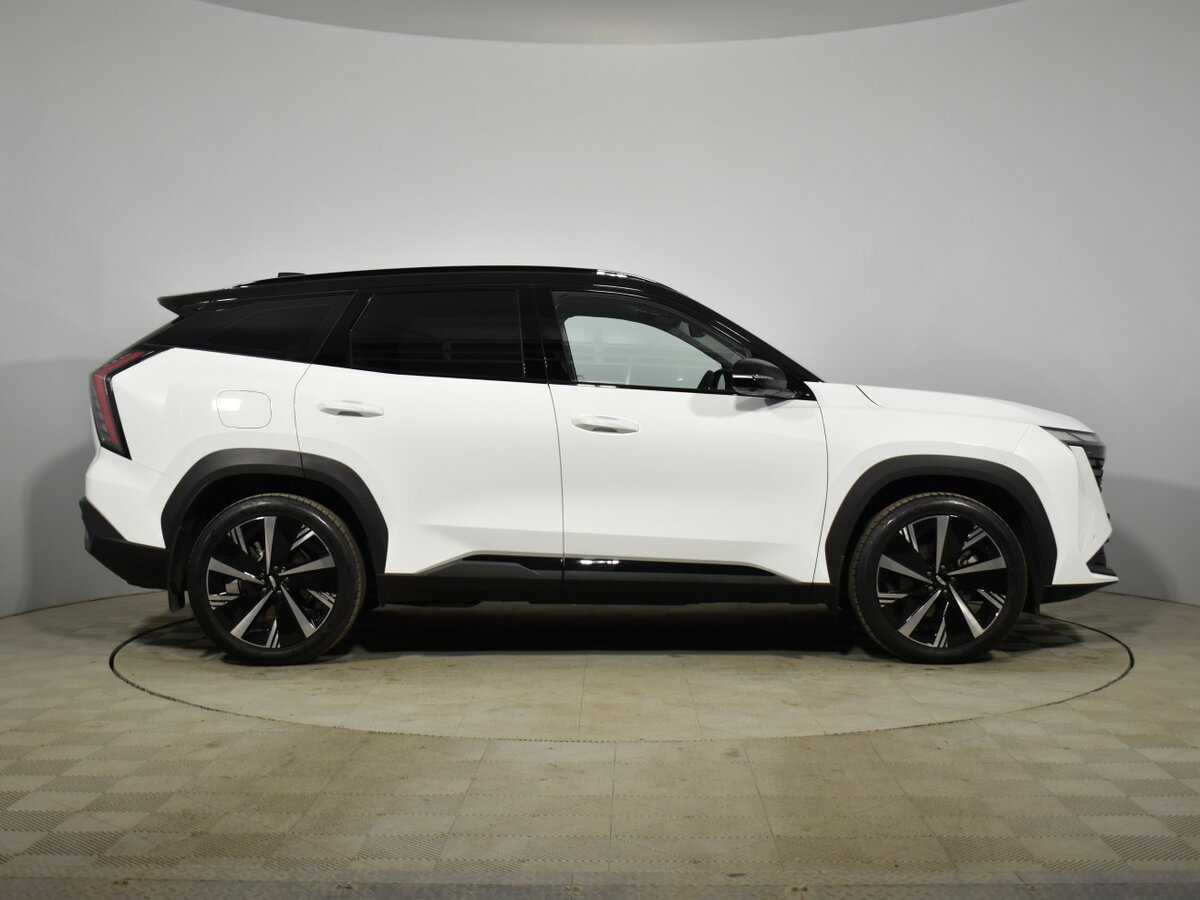 Купить Geely Atlas, 2024, 6 504 км, фото №4