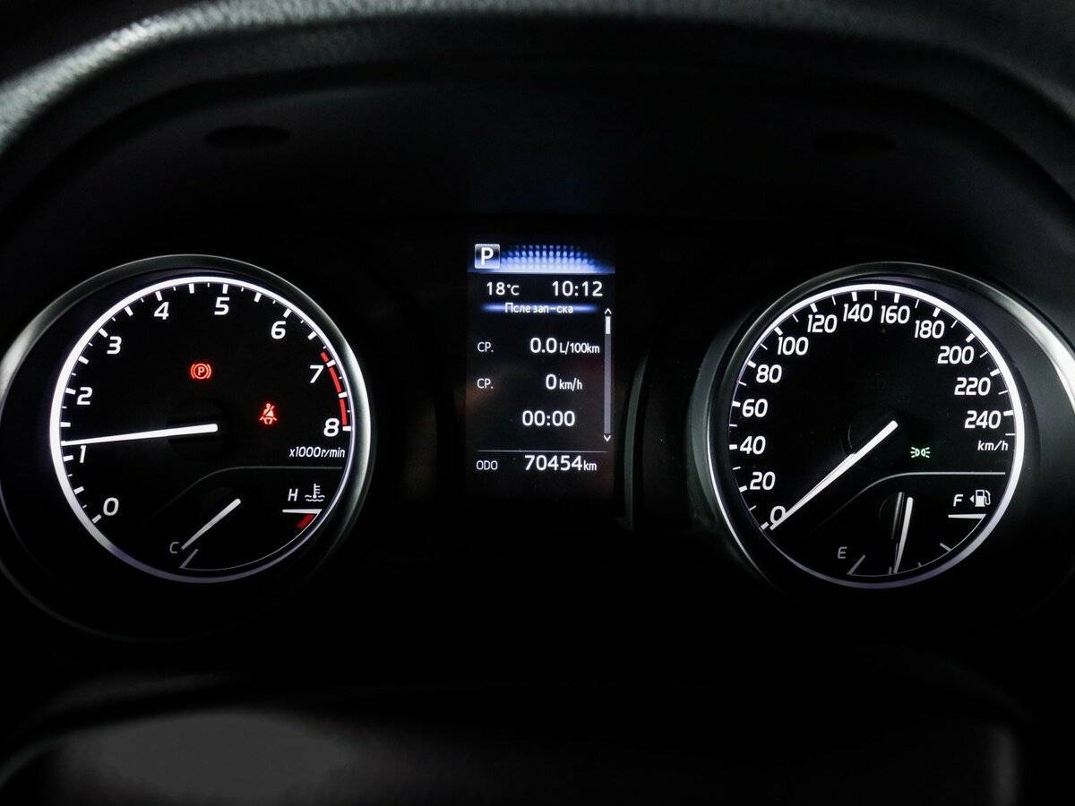 Купить Toyota Camry, 2021, 70 452 км, фото №9