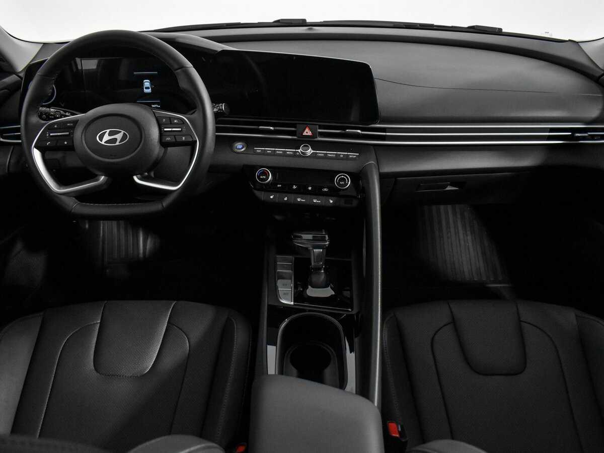 Купить Hyundai Elantra, 2023, 7 476 км, фото №17