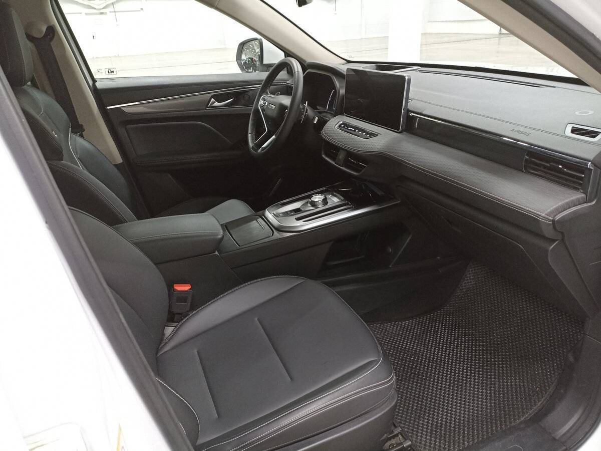 Купить Haval Jolion, 2021, 55 587 км, фото №11