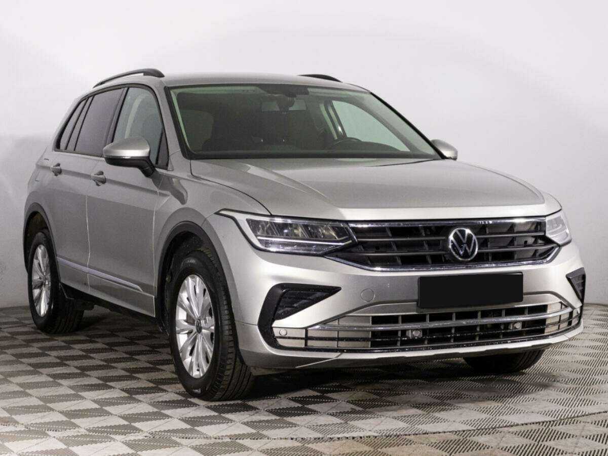 Купить Volkswagen Tiguan, 2021, 83 175 км, фото №3