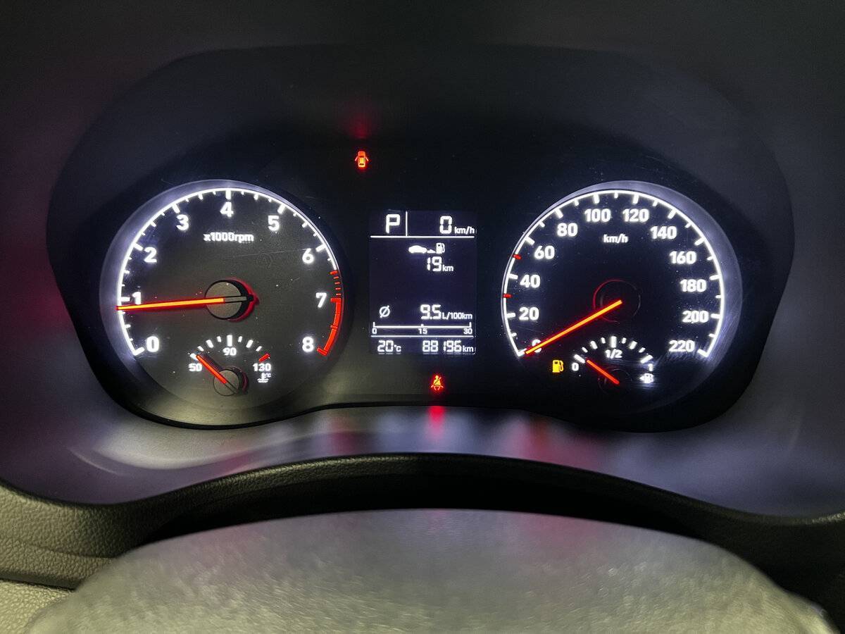 Купить Hyundai Solaris, 2017, 88 195 км, фото №11