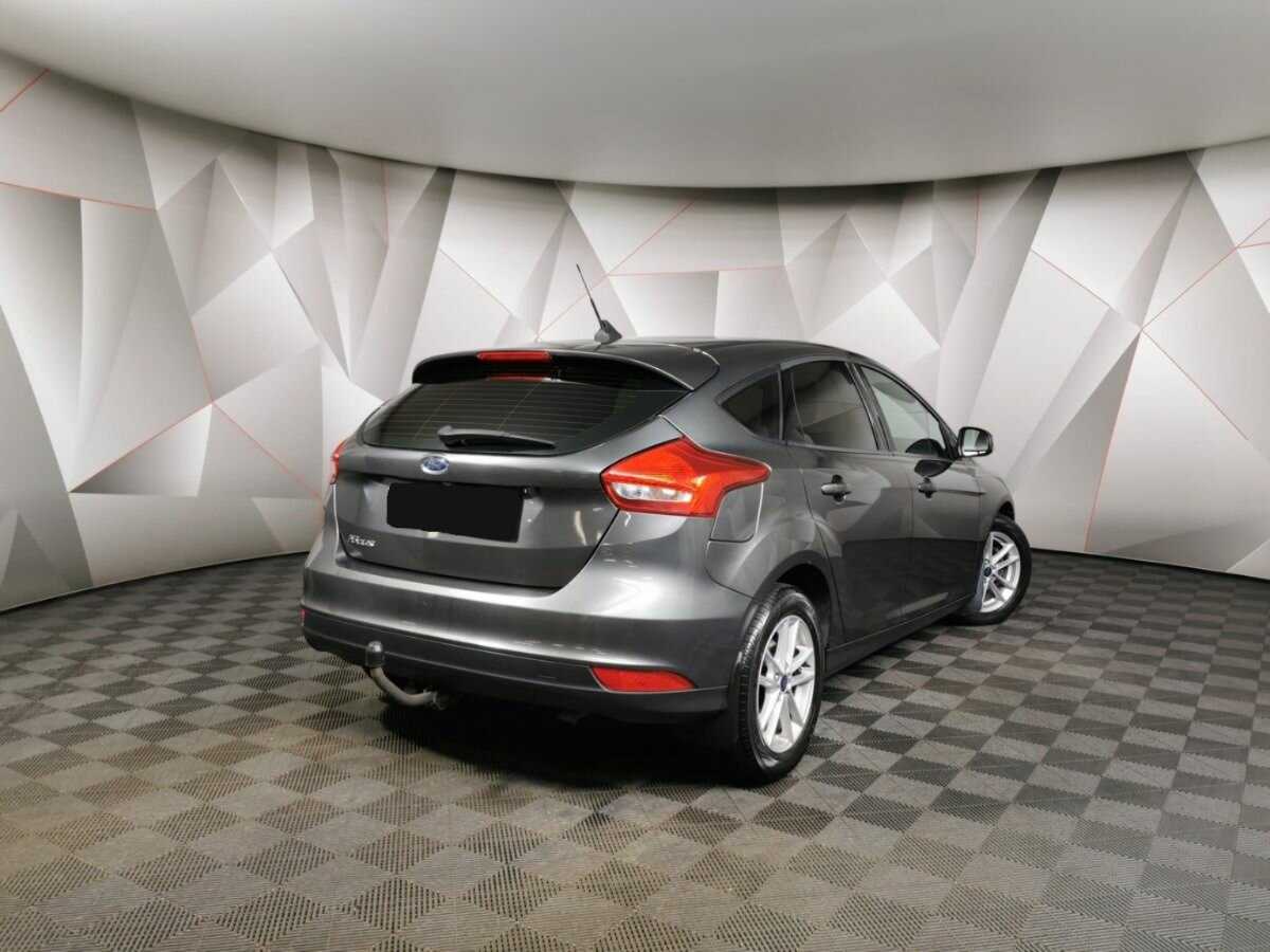 Купить Ford Focus, 2019, 100 931 км, фото №2