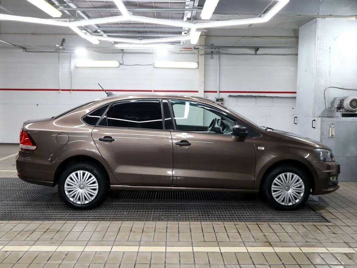 Купить Volkswagen Polo, 2018, 36 000 км, фото №2