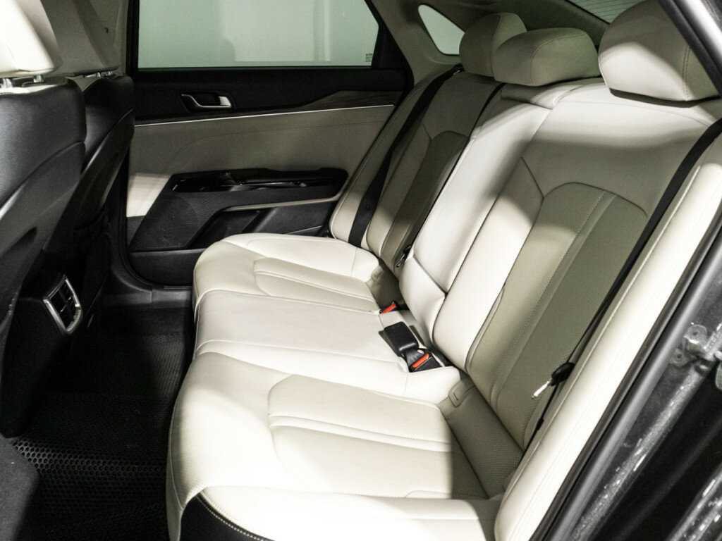 Купить Kia K5, 2021, 119 385 км, фото №10