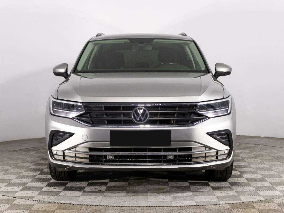 Купить Volkswagen Tiguan, 2021, 83 175 км, фото №2