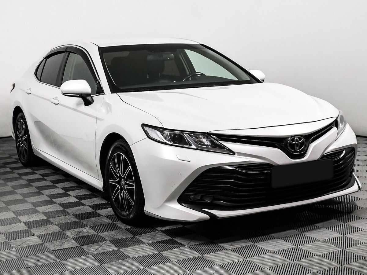 Купить Toyota Camry, 2018, 151 000 км, фото №3