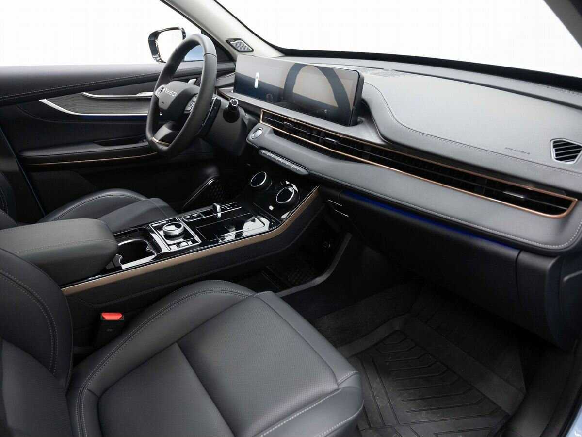 Купить EXEED LX, 2023, 2 571 км, фото №11