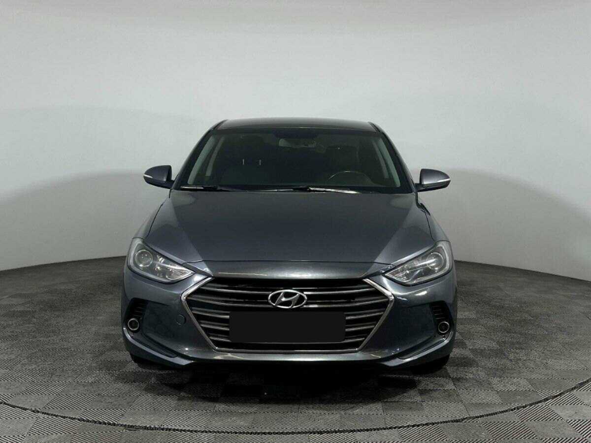 Купить Hyundai Elantra, 2018, 192 691 км, фото №2
