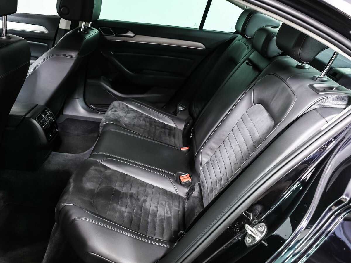 Купить Volkswagen Passat DSG6, 2018, 174 000 км, фото №13
