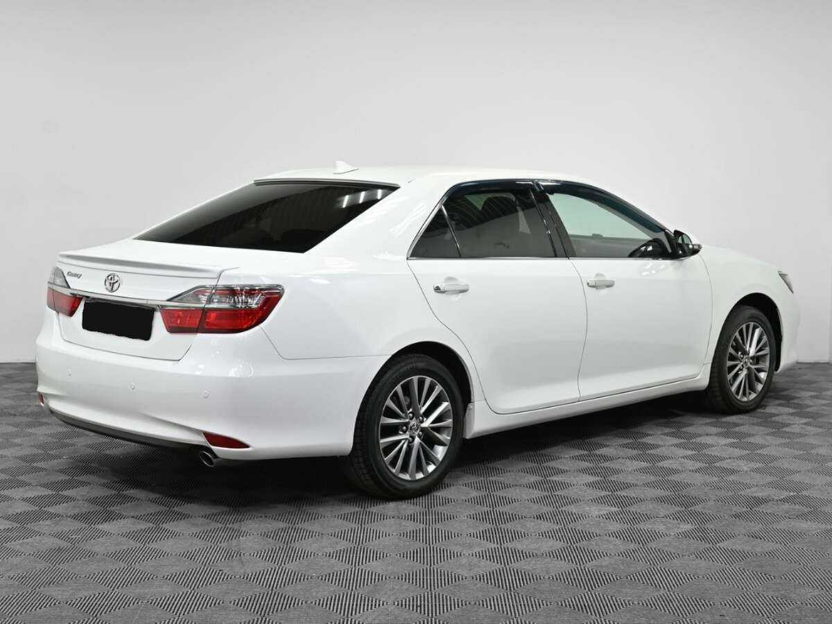 Купить Toyota Camry, 2017, 140 200 км, фото №2
