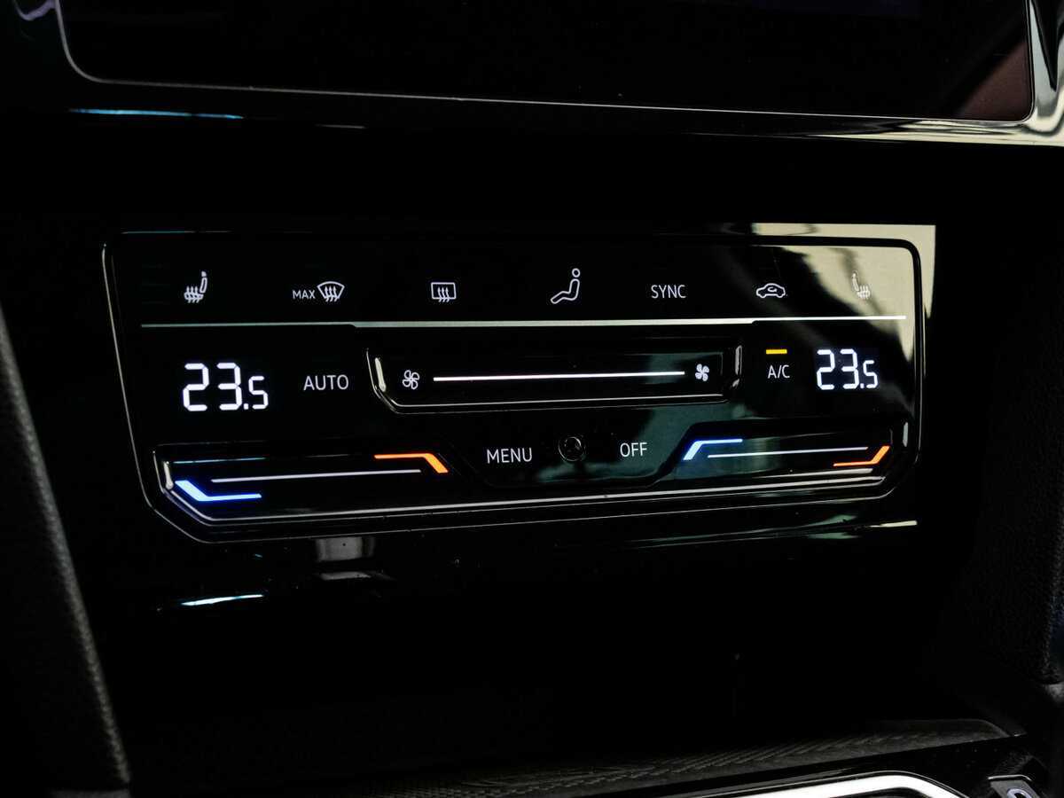 Купить Volkswagen Passat, 2020, 133 000 км, фото №17