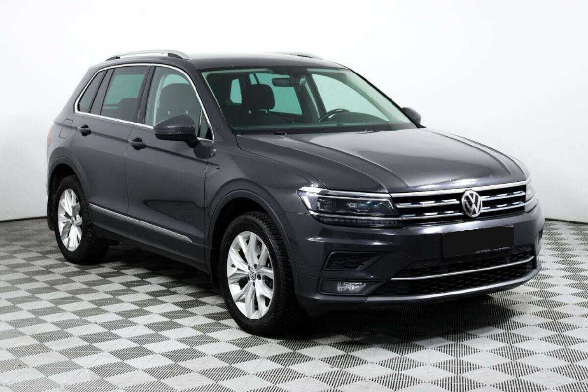 Купить Volkswagen Tiguan, 2018, 91 888 км, фото №3