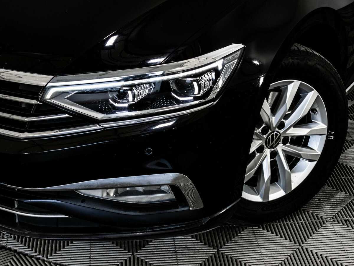Купить Volkswagen Passat, 2020, 133 000 км, фото №2