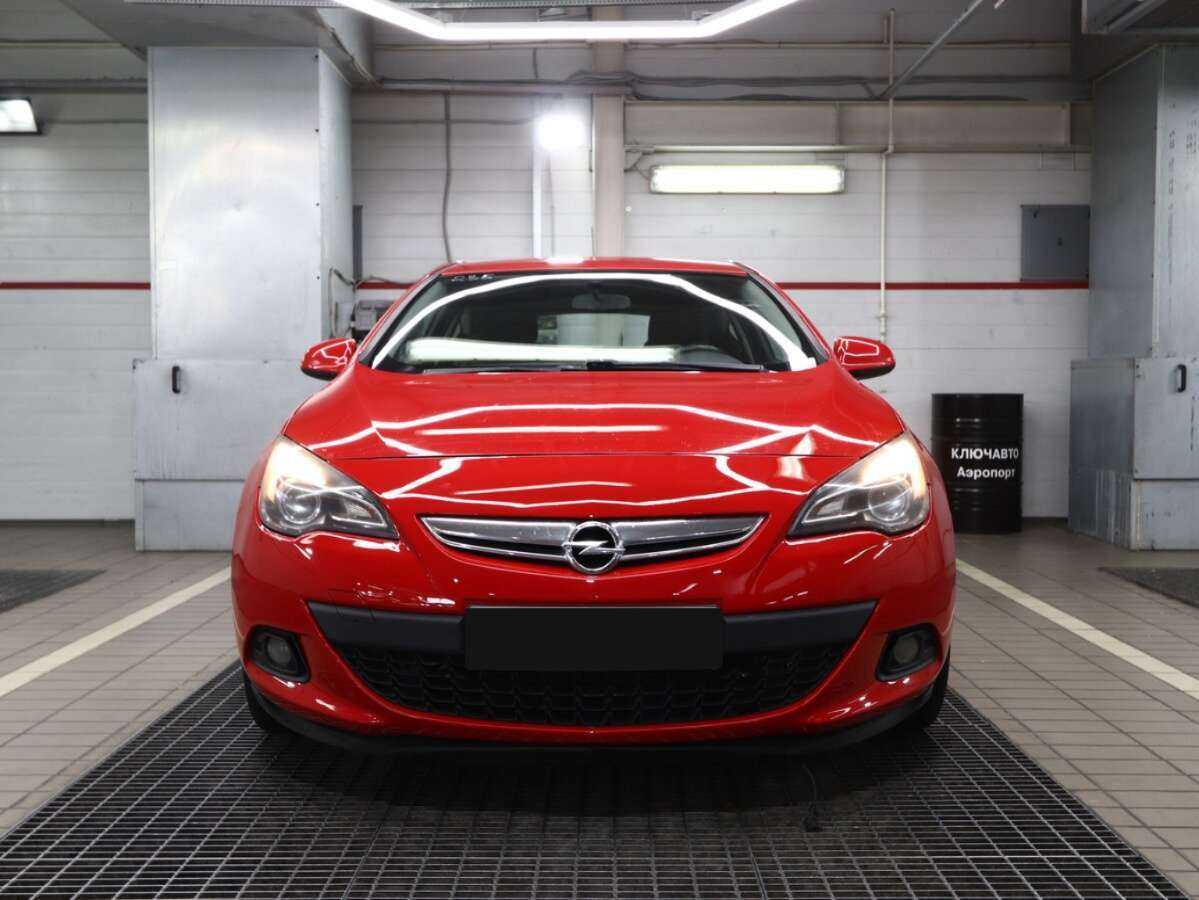 Купить Opel Astra GTC, 2012, 190 000 км, фото №3
