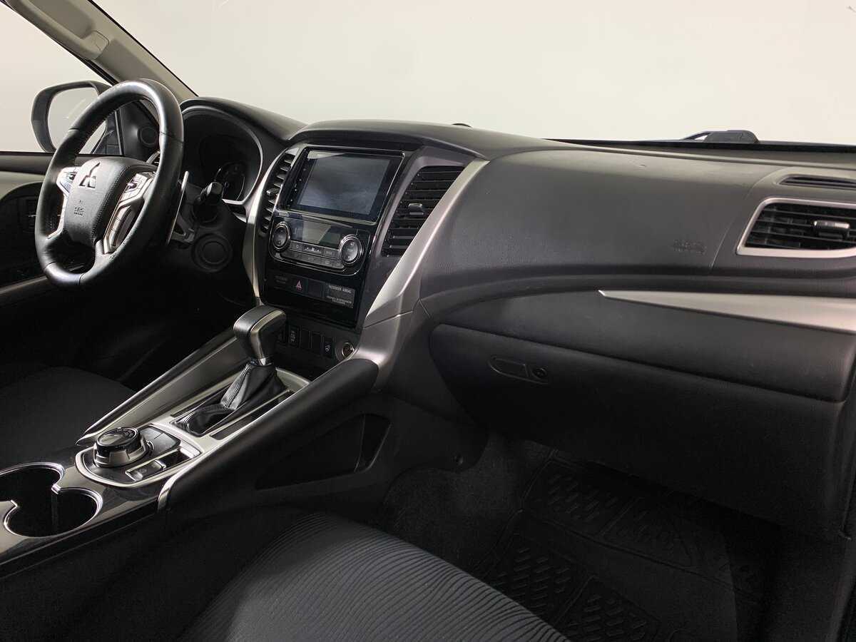 Купить Mitsubishi Pajero Sport, 2018, 121 708 км, фото №14
