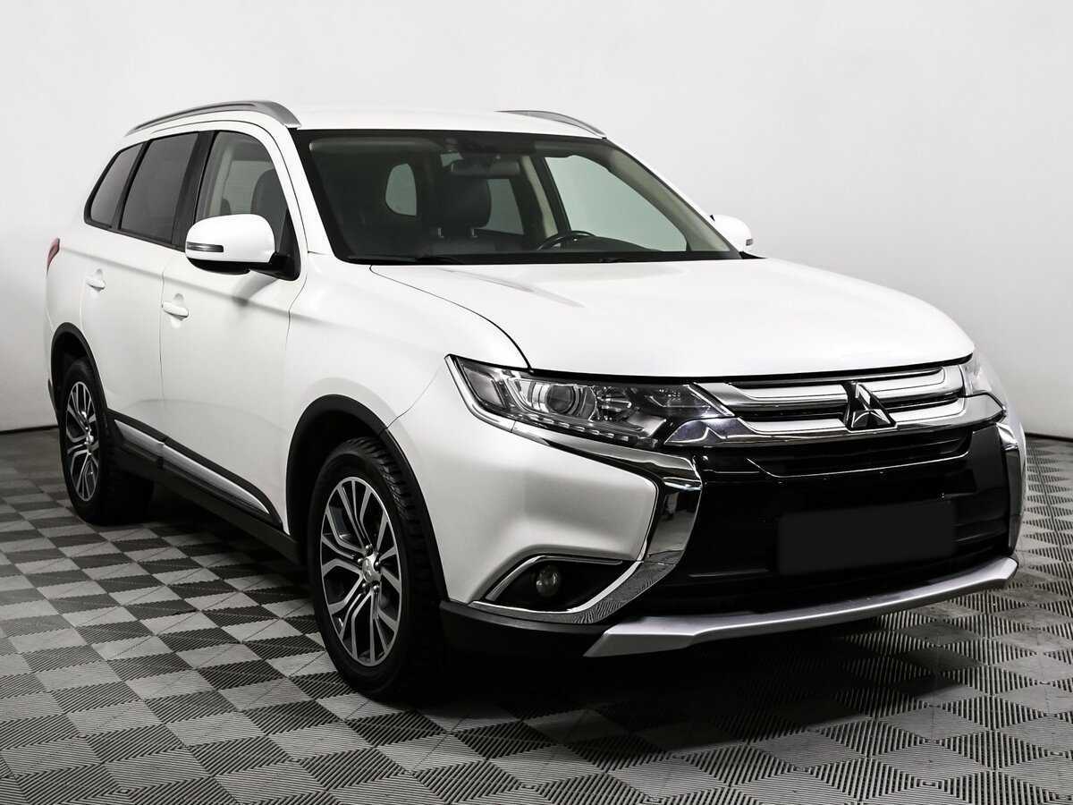 Купить Mitsubishi Outlander, 2017, 108 414 км, фото №3