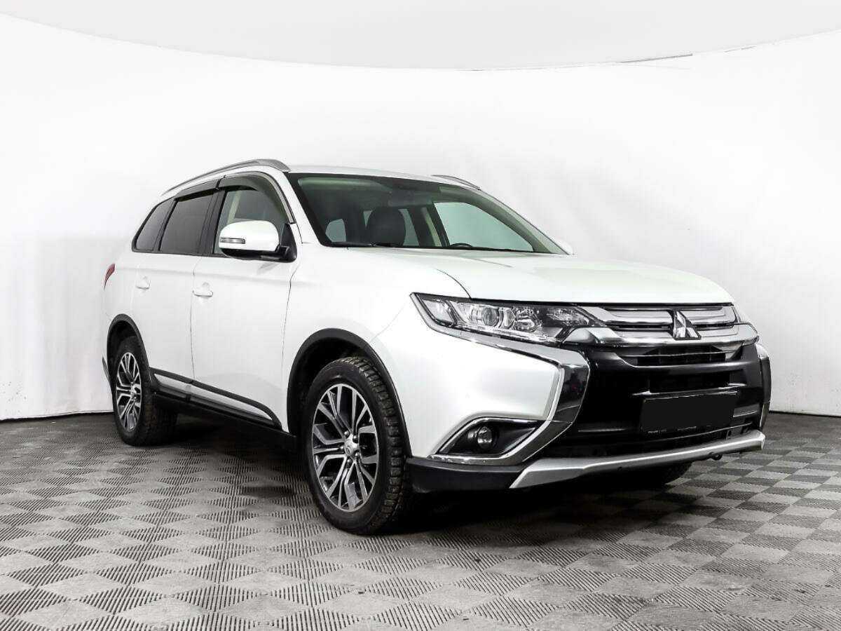 Купить Mitsubishi Outlander, 2016, 117 437 км, фото №3