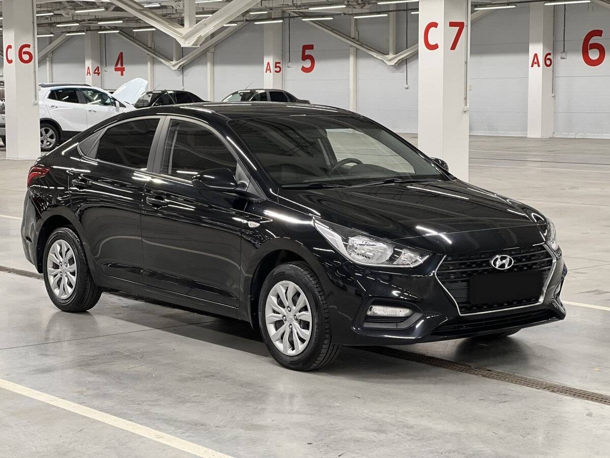 Купить Hyundai Solaris, 2017, 88 195 км, фото №3
