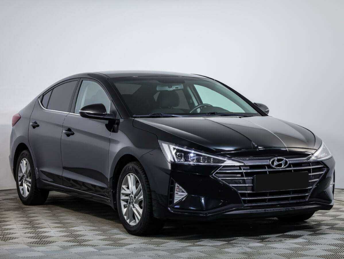 Купить Hyundai Elantra, 2019, 61 543 км, фото №2