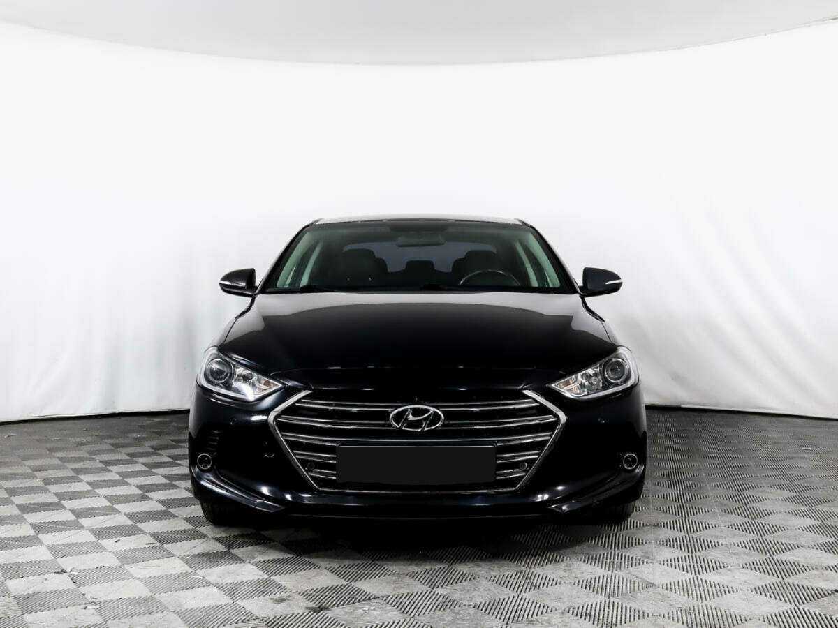 Купить Hyundai Elantra, 2017, 90 234 км, фото №2