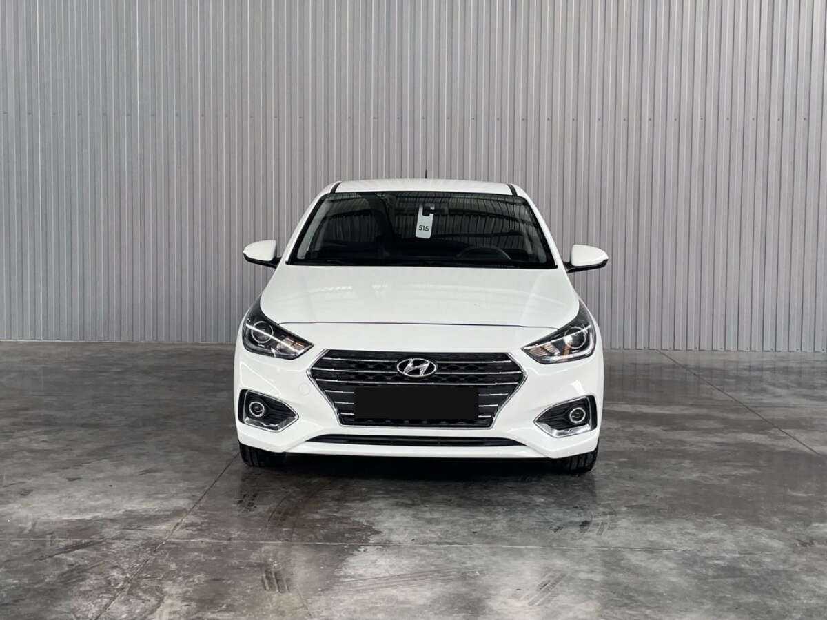 Купить Hyundai Solaris, 2018, 64 084 км, фото №2