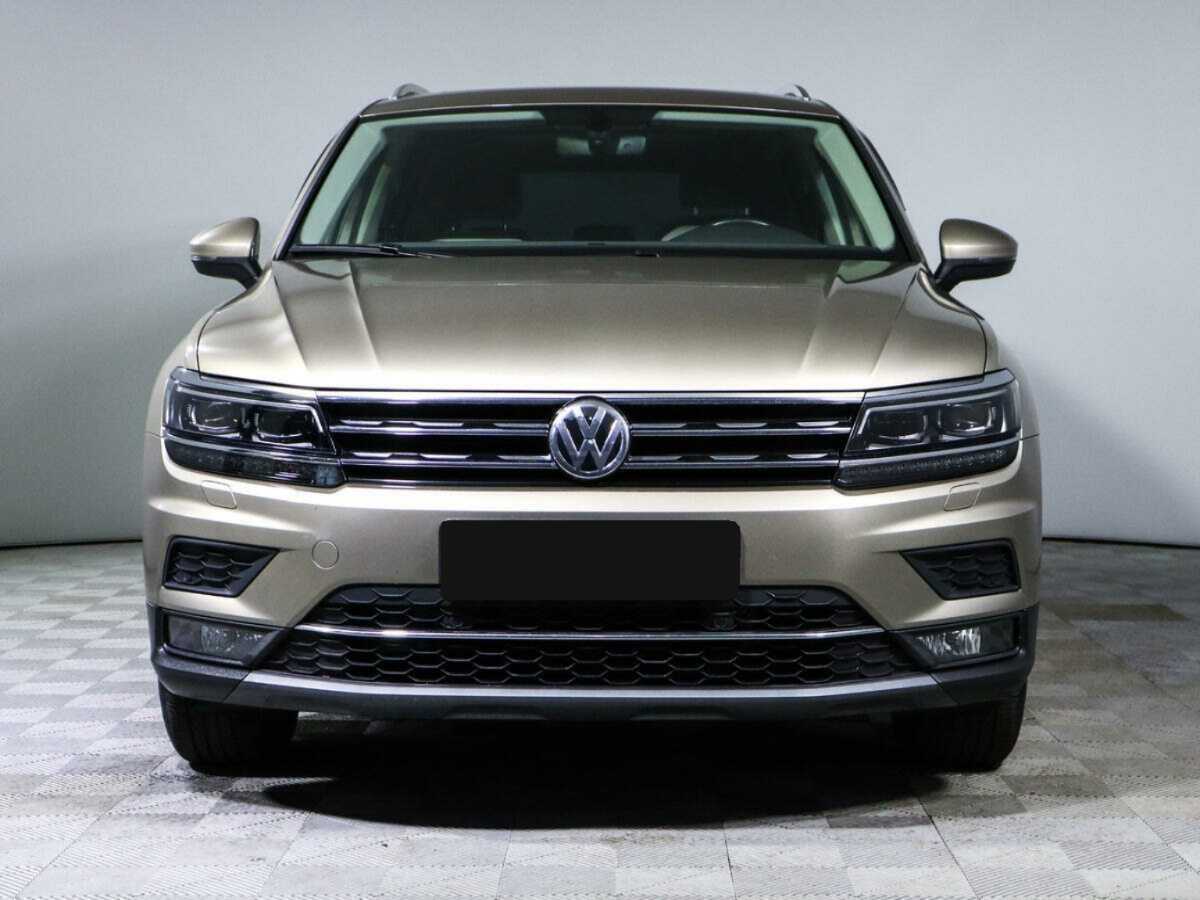 Купить Volkswagen Tiguan, 2018, 67 721 км, фото №2