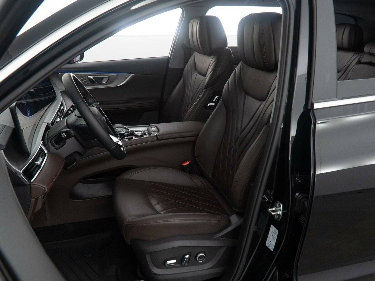 Купить Chery Tiggo 8 Pro, 2023, 13 619 км, фото №10