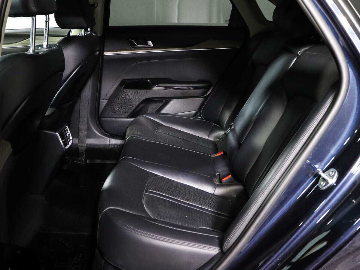 Купить Kia K5, 2021, 61 368 км, фото №8