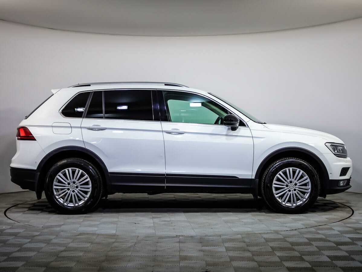 Купить Volkswagen Tiguan, 2019, 74 198 км, фото №3