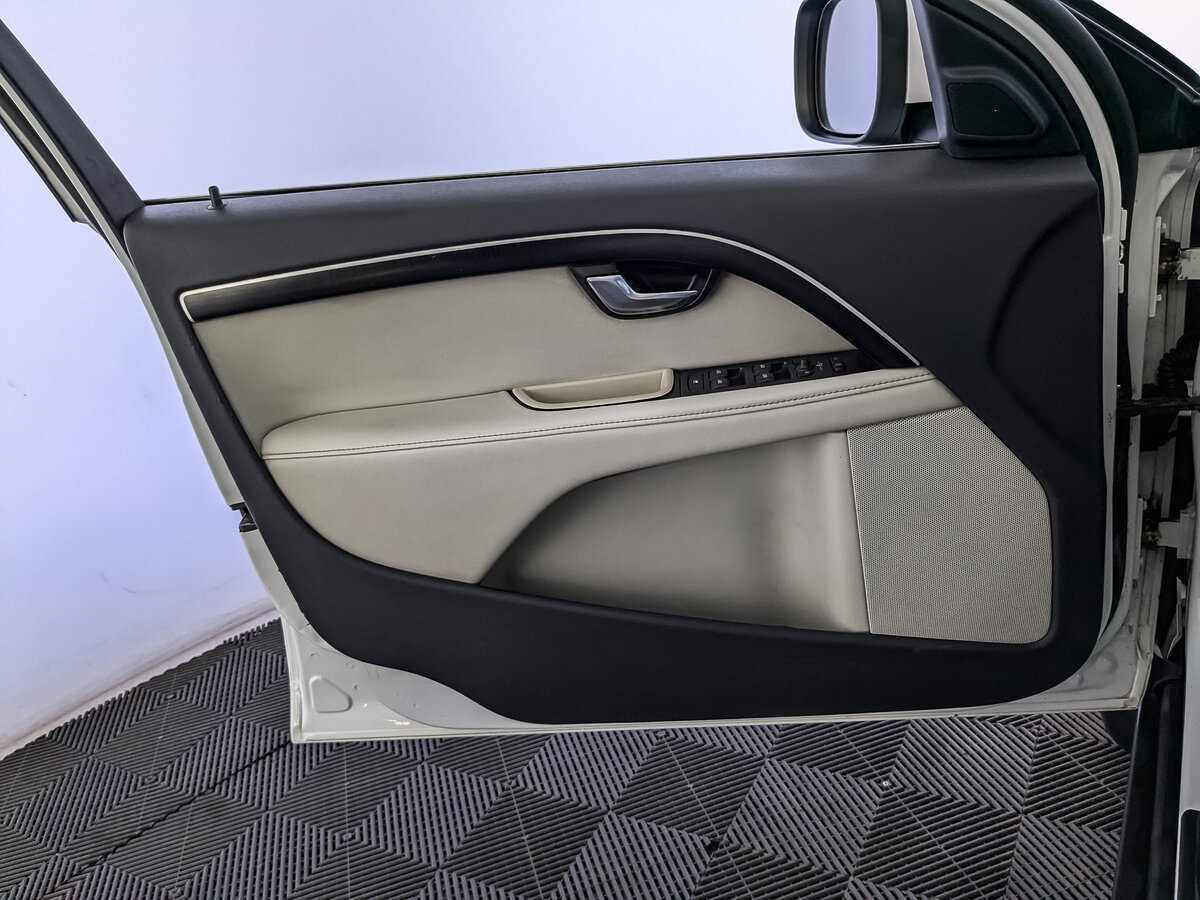 Купить Volvo XC70, 2012, 327 476 км, фото №15