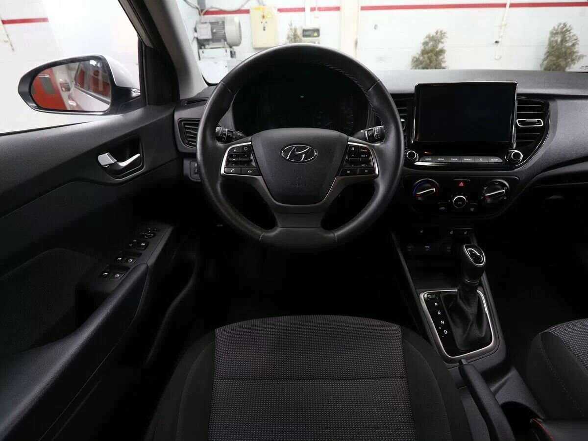 Купить Hyundai Solaris, 2021, 32 400 км, фото №18