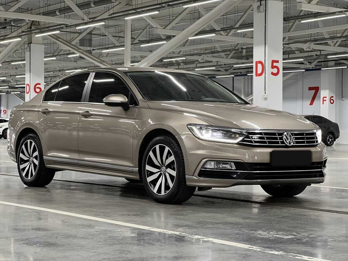 Купить Volkswagen Passat, 2016, 179 872 км, фото №3